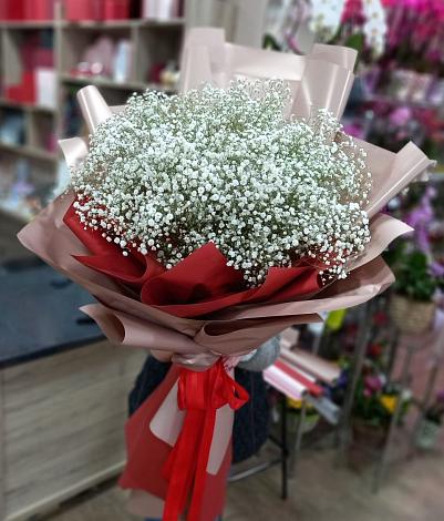 Букет цветов из: Гипсофила в Путевке