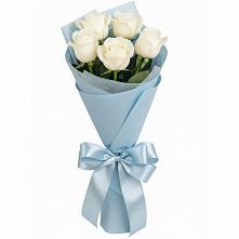 Букет 5 Белых роз Проуд в Путевке