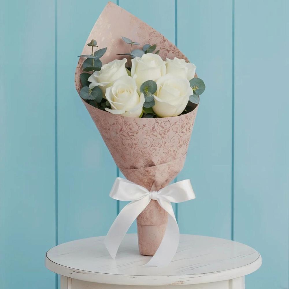 Букет цветов из: Розы в Путевке