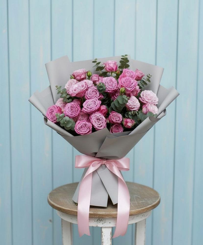 Букет цветов из: Розы в Путевке