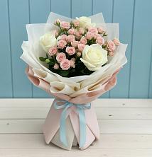 Букет цветов из:  Розы в Путевке