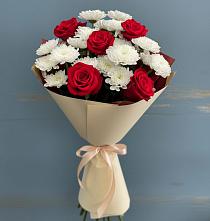 Букет цветов из:  Розы и Хризантемы в Путевке