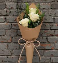 Букет цветов из:  Розы в Путевке