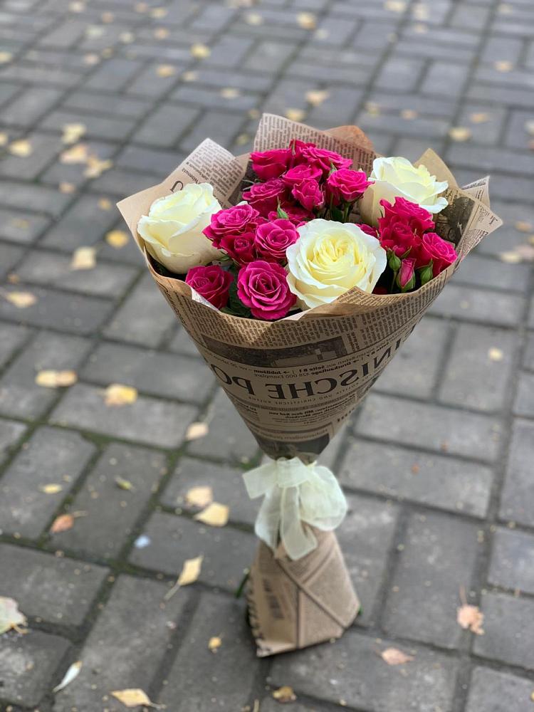 Букет цветов из: Розы в Путевке