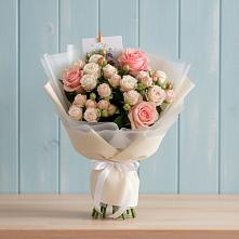 Букет цветов из:  Розы в Путевке