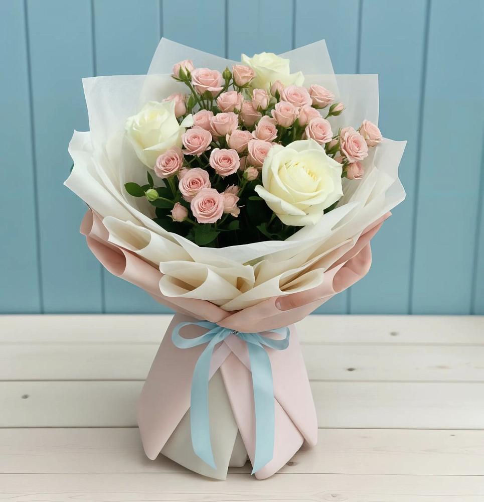 Букет цветов из: Розы в Путевке